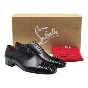 Christian Louboutin Spiked Gregossic Leather Oxford Shoes - Black EU 40 / US 7